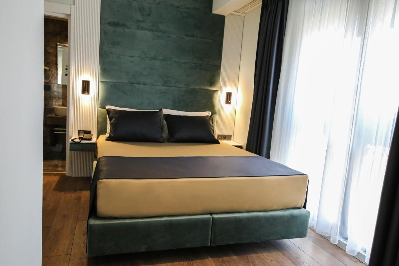Axu Airport Hotel Arnavutkoy Екстериор снимка A room at the hotel