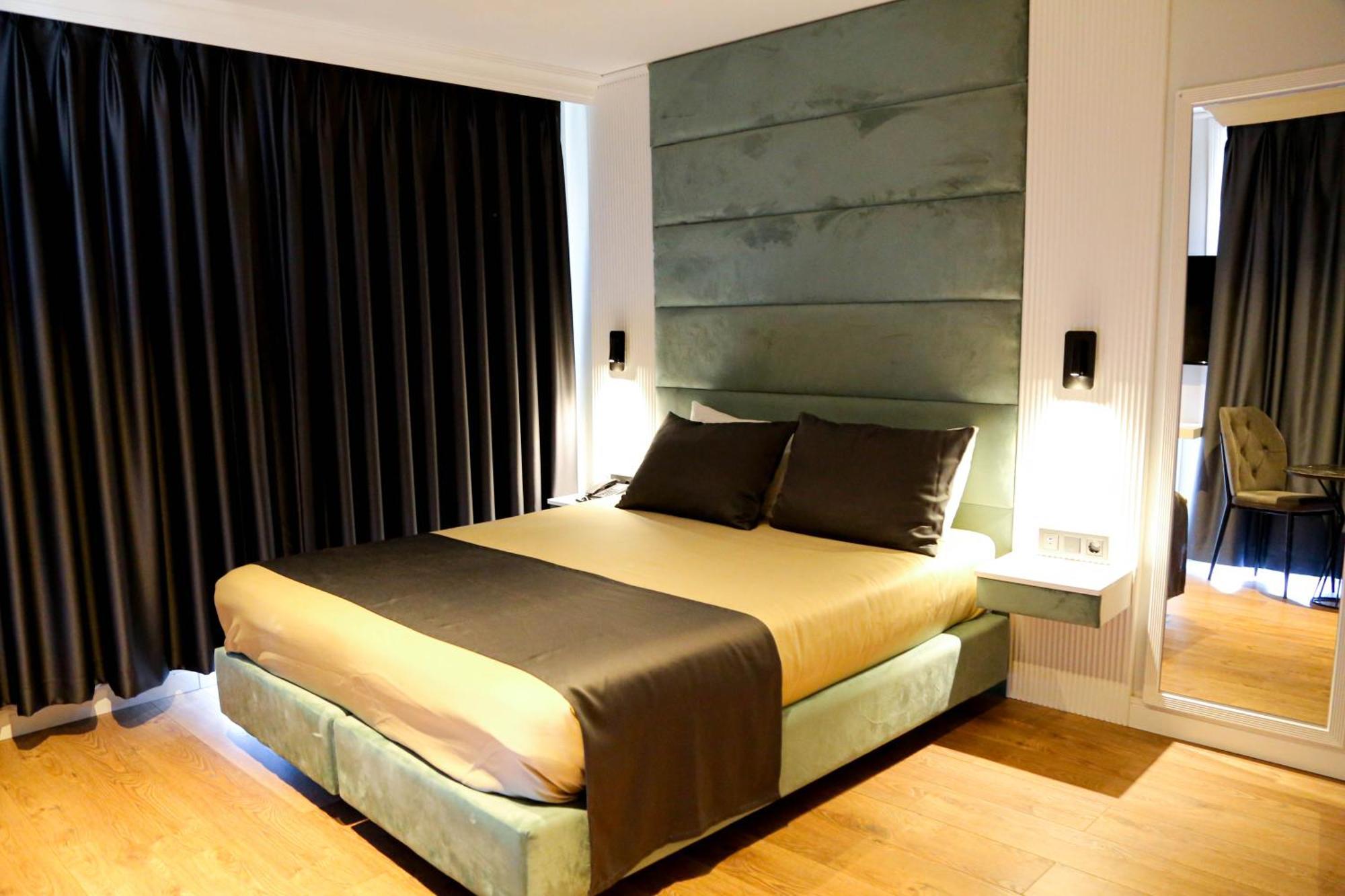 Axu Airport Hotel Arnavutkoy Екстериор снимка A bedroom at the hotel