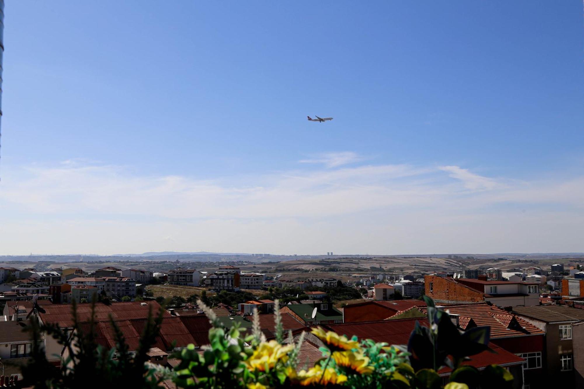 Axu Airport Hotel Arnavutkoy Екстериор снимка View of the city